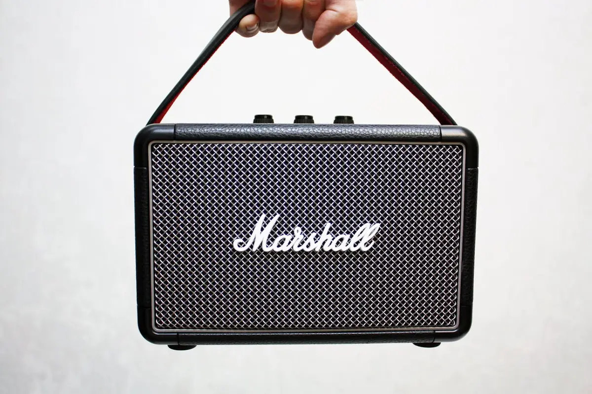 ลำโพงบลูทูธรุ่นไหนดี 2569 JBL vs Marshall vs Sony เปรียบเทียบ